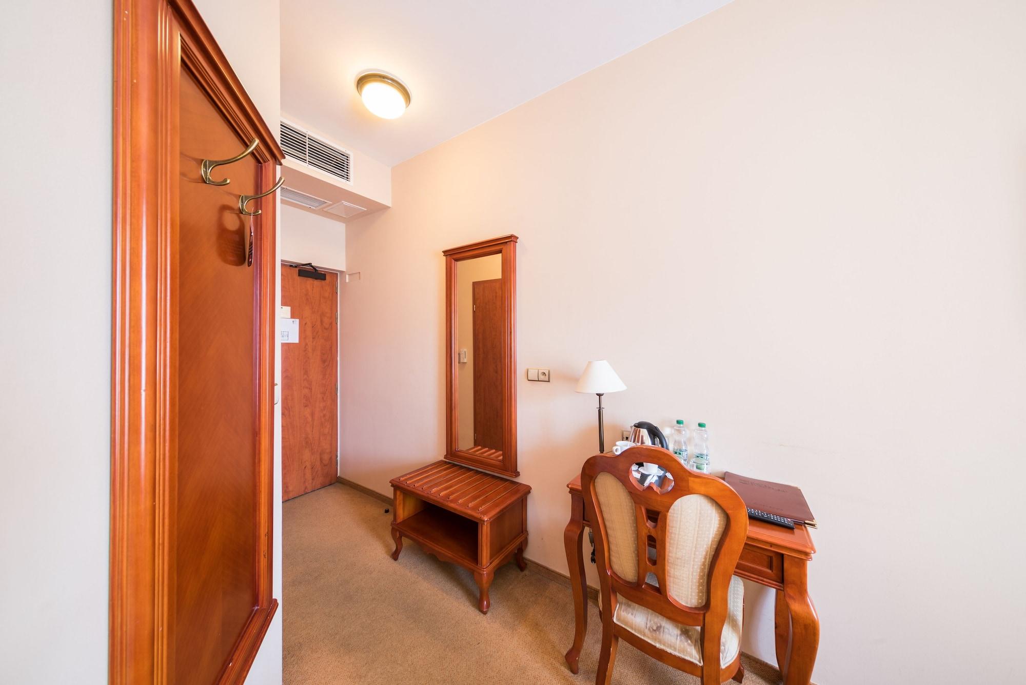 Hotel Europejski Wroclaw Centrum Ngoại thất bức ảnh