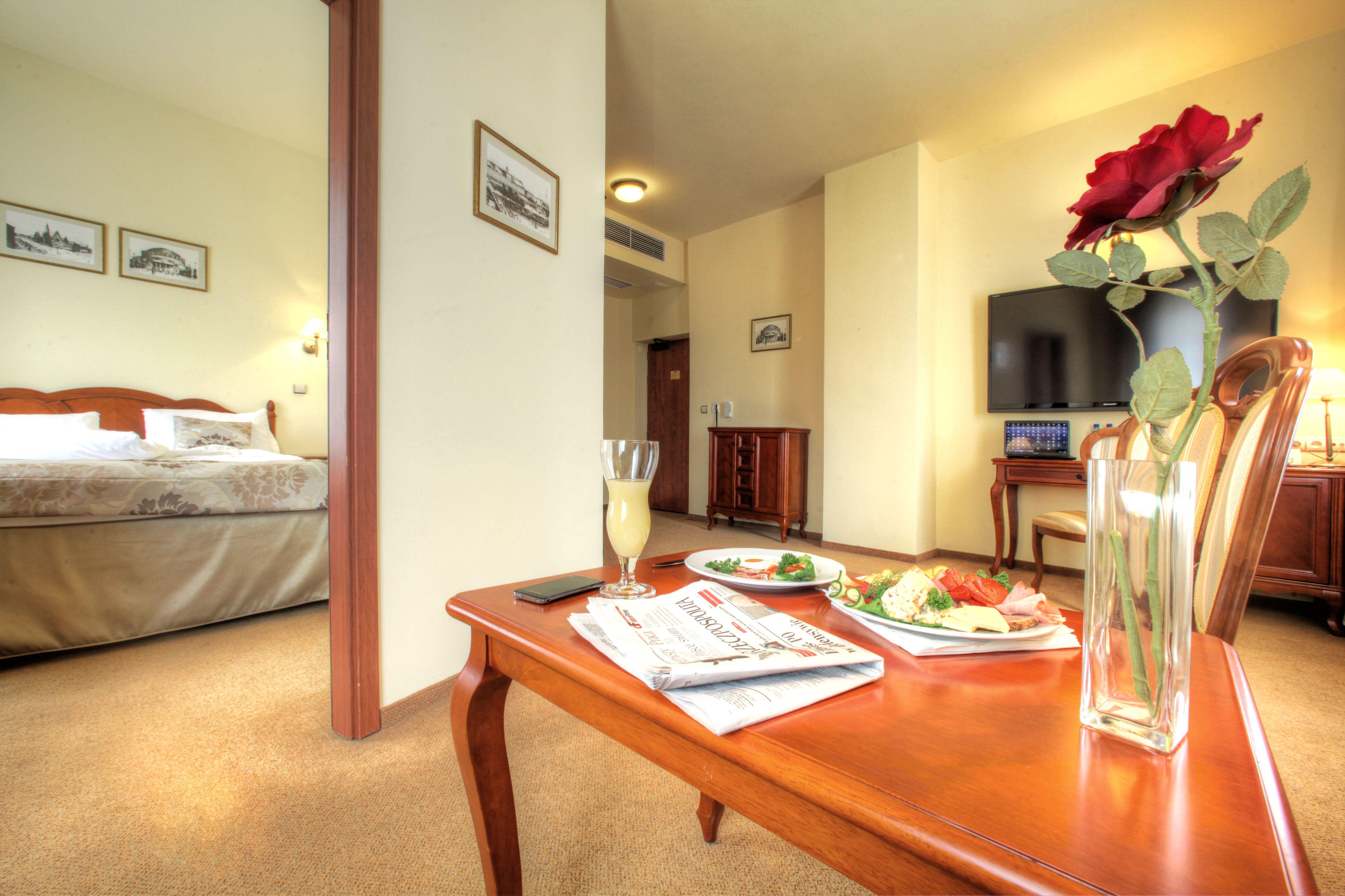 Hotel Europejski Wroclaw Centrum Ngoại thất bức ảnh