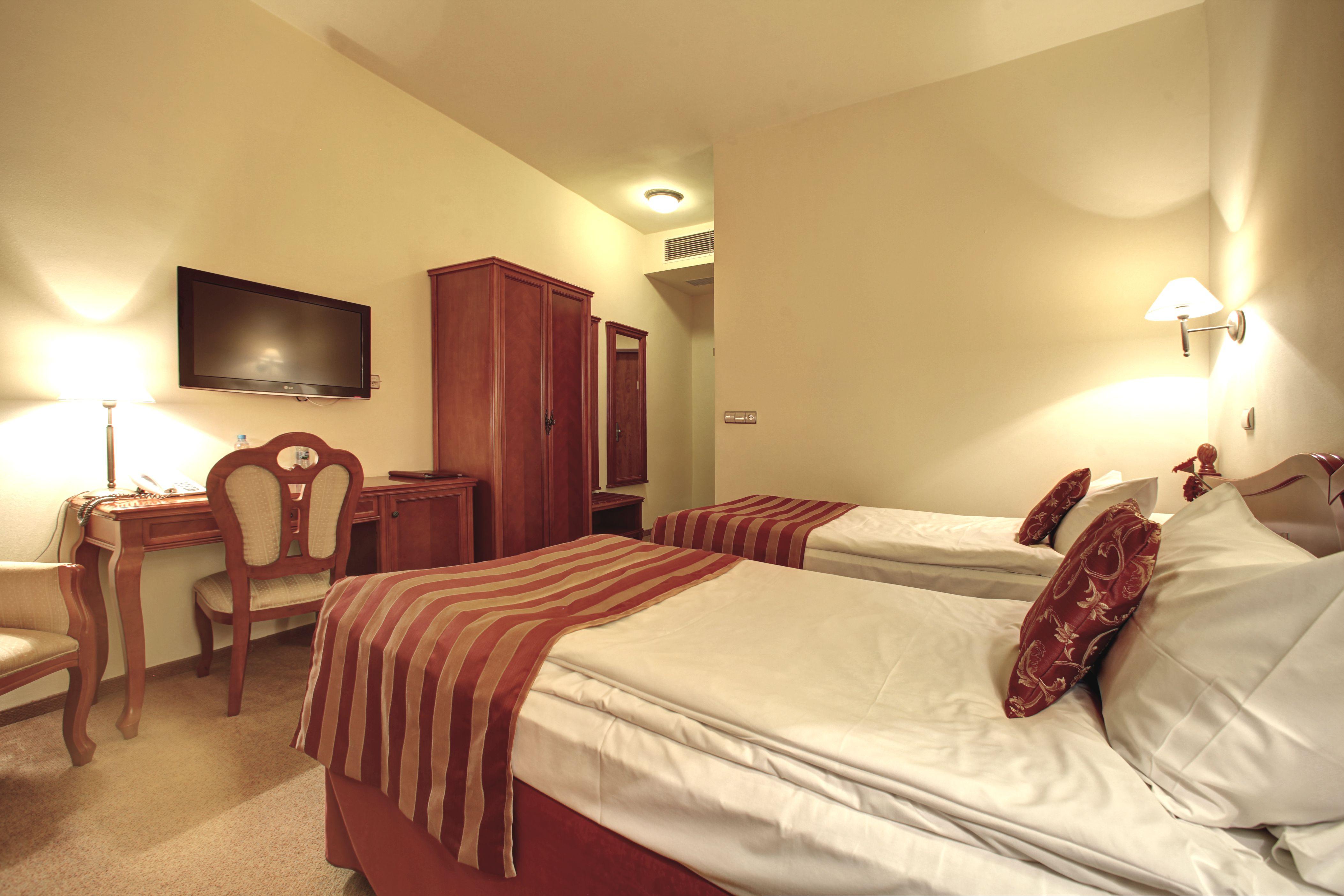 Hotel Europejski Wroclaw Centrum Ngoại thất bức ảnh