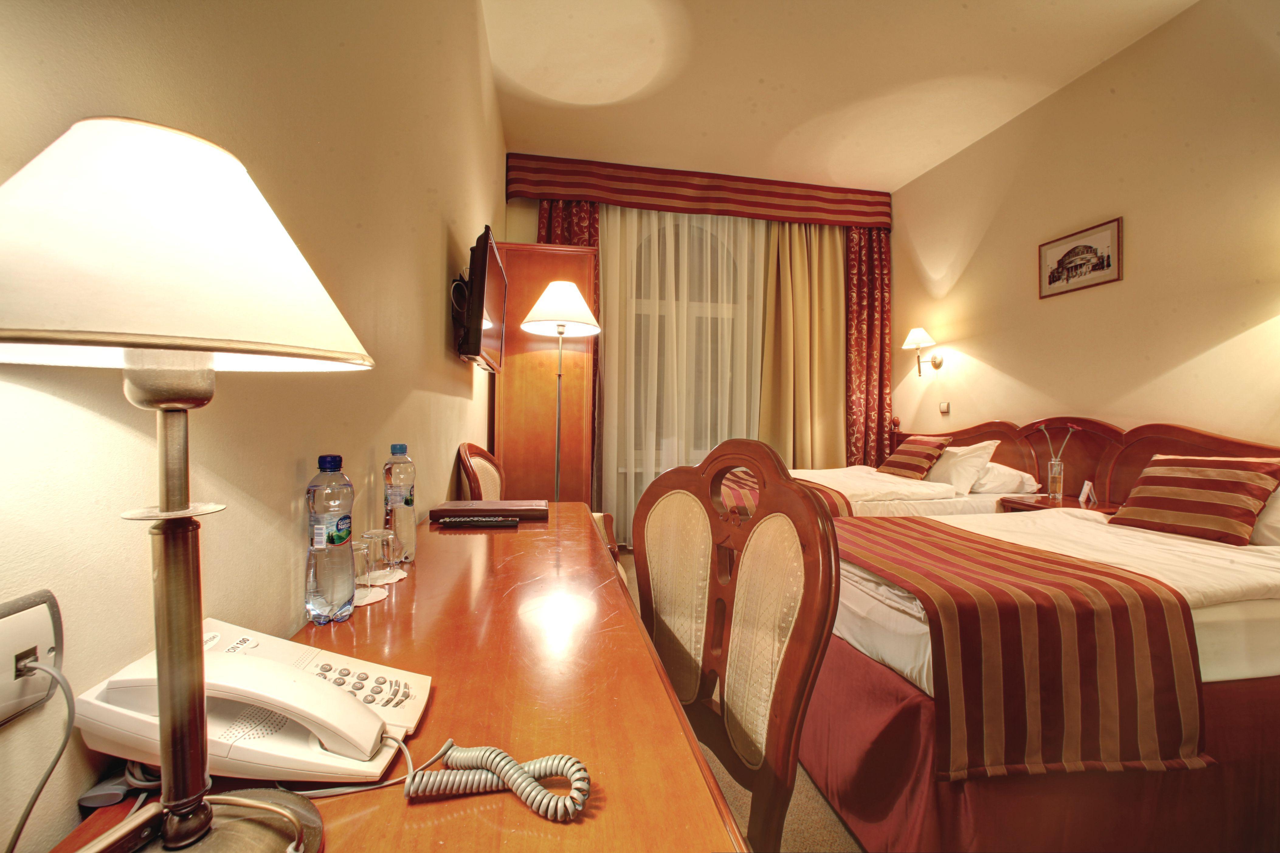 Hotel Europejski Wroclaw Centrum Ngoại thất bức ảnh