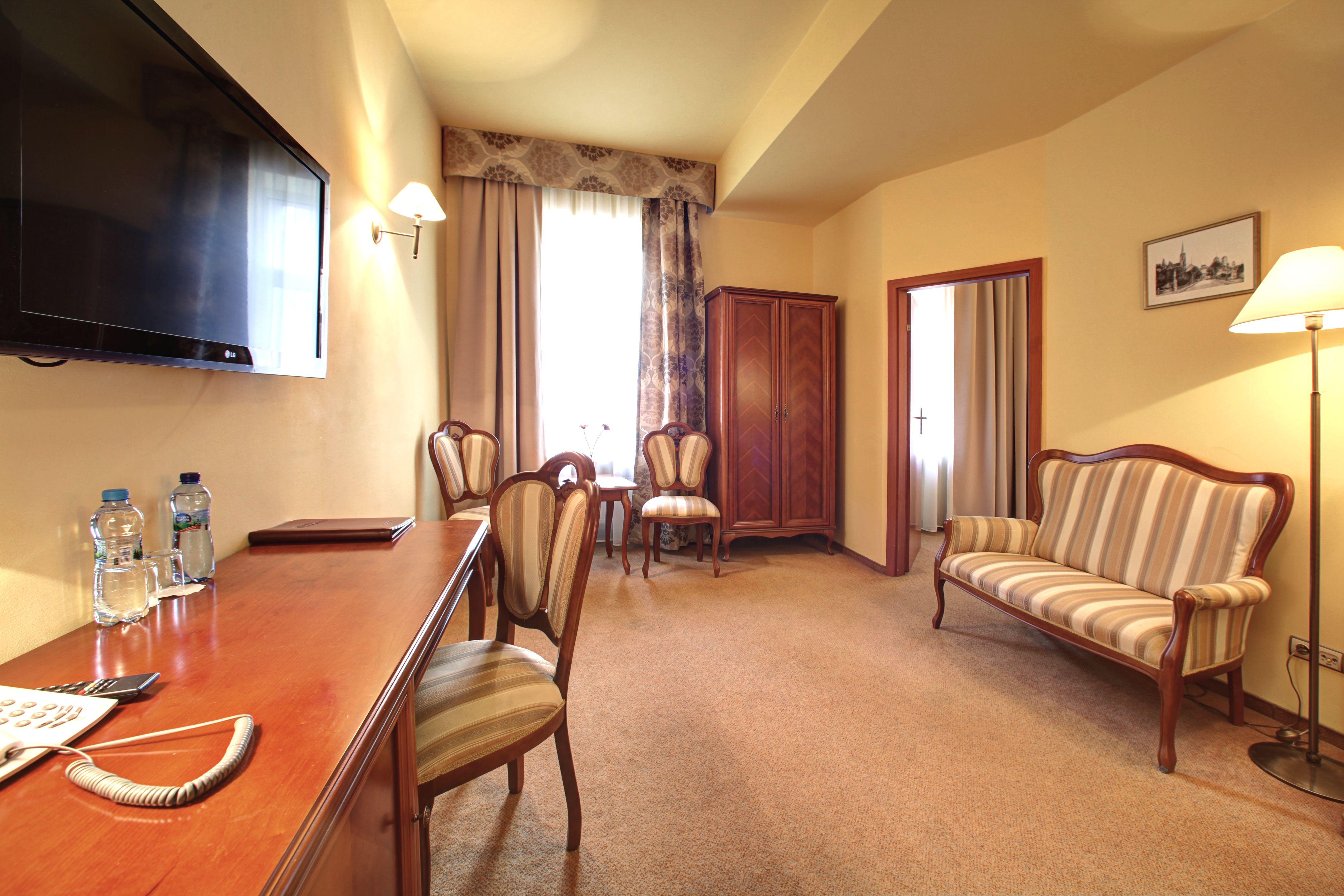 Hotel Europejski Wroclaw Centrum Ngoại thất bức ảnh